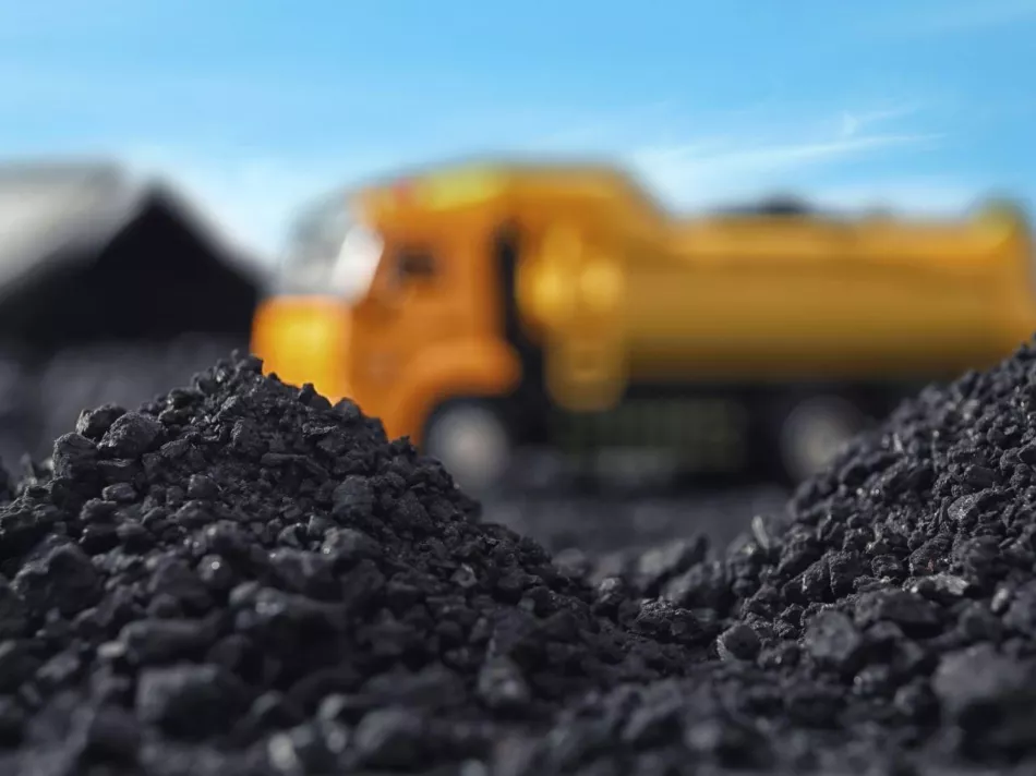 Нови ограничения за закупуване на въглища през 2023 г
