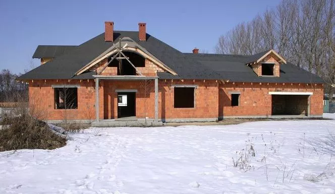 Čo sa s vami stane, ak v týchto fázach počas zimy prestanete stavať svoj dom?