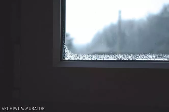 Запотени прозорци в къщата. Какви са причините? Лошата вентилация е една от причините