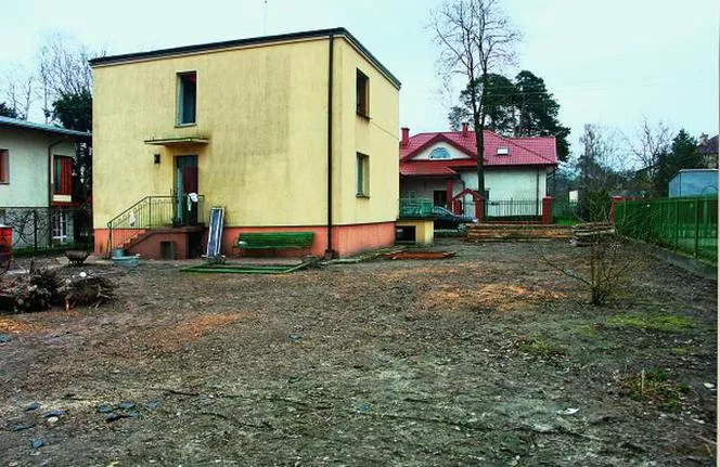 Ремонт кубического дома времен Польской Народной Республики, т. е. захватывающая метаморфоза старого дома. Эффект впечатляет!